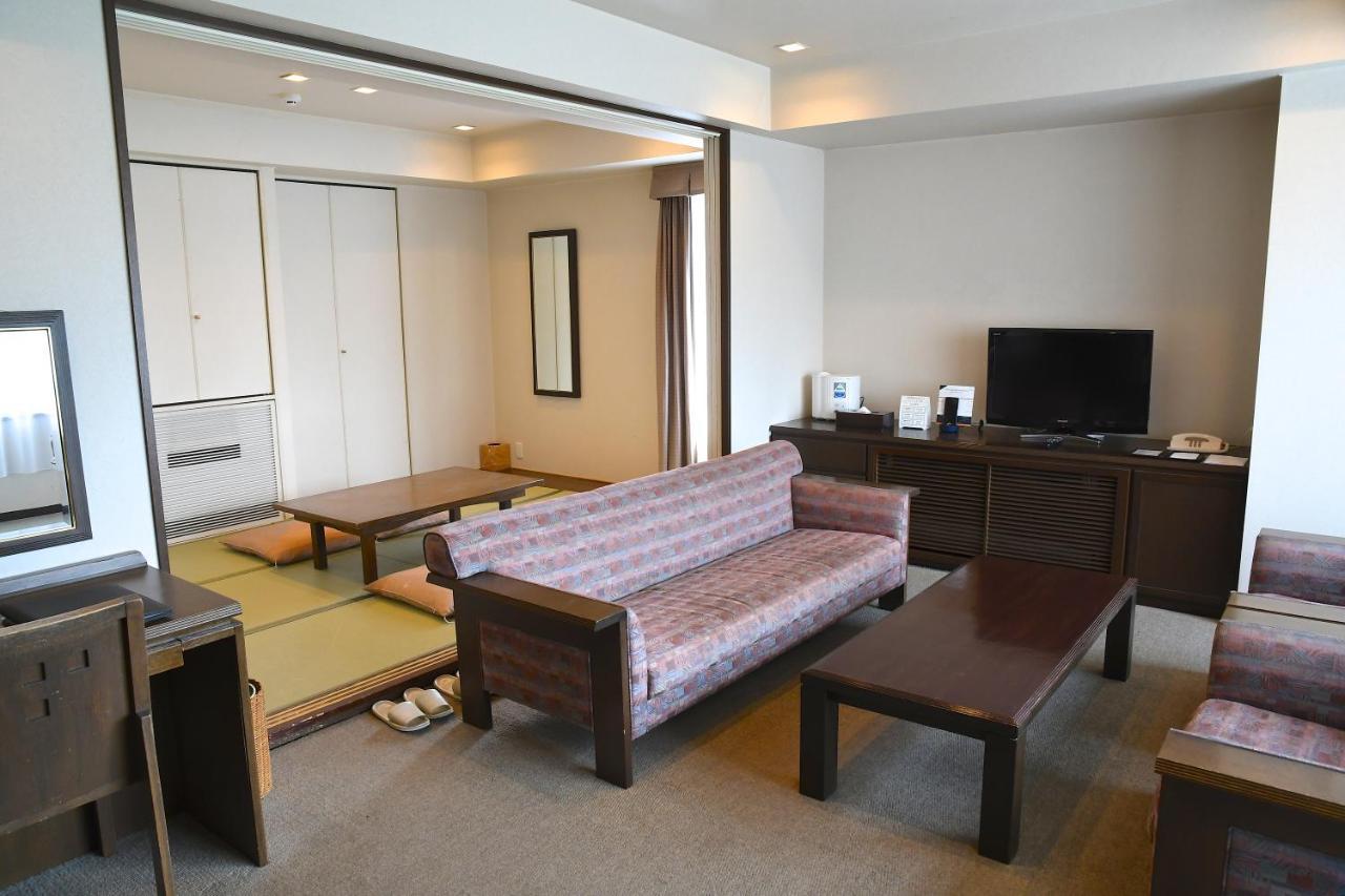 Karuizawakurabu Hotel 1130 Hewitt Resort Tsumagoi Exterior foto